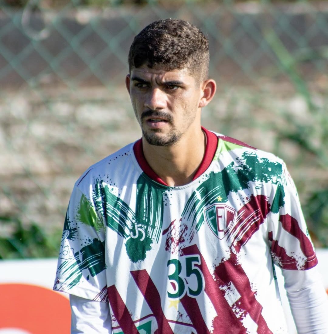 Pedrinho celebra primeiro gol pelo Fluminense-PI e valoriza lição de empate com Altos