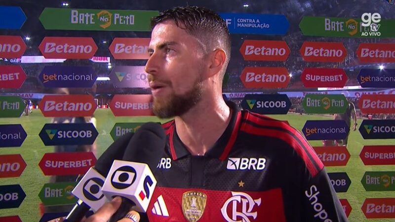 Jorginho é expulso em derrota do Flamengo e dispara: “O Brasil segue com essa arbitragem”