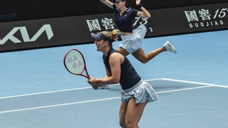 Luisa Stefani é eliminada na semifinal de duplas do Australian Open