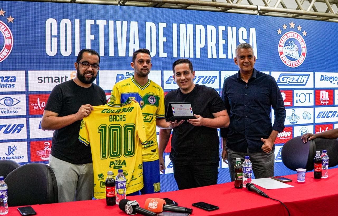 Porto Velho anuncia Tcharlles e celebra 100 jogos de Emerson Bacas
