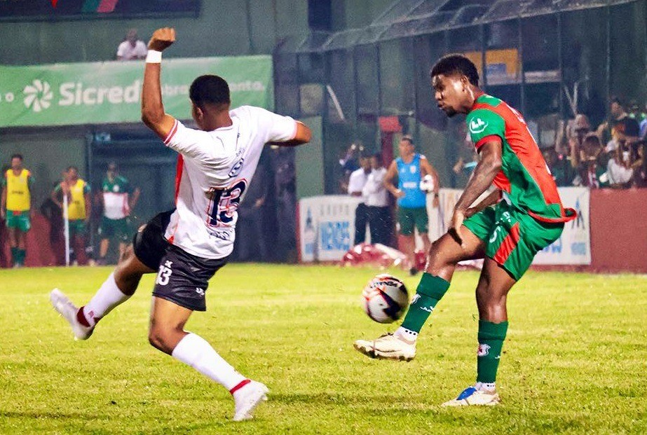 Portuguesa Santista vence o União Suzano e assume a liderança da Série A3