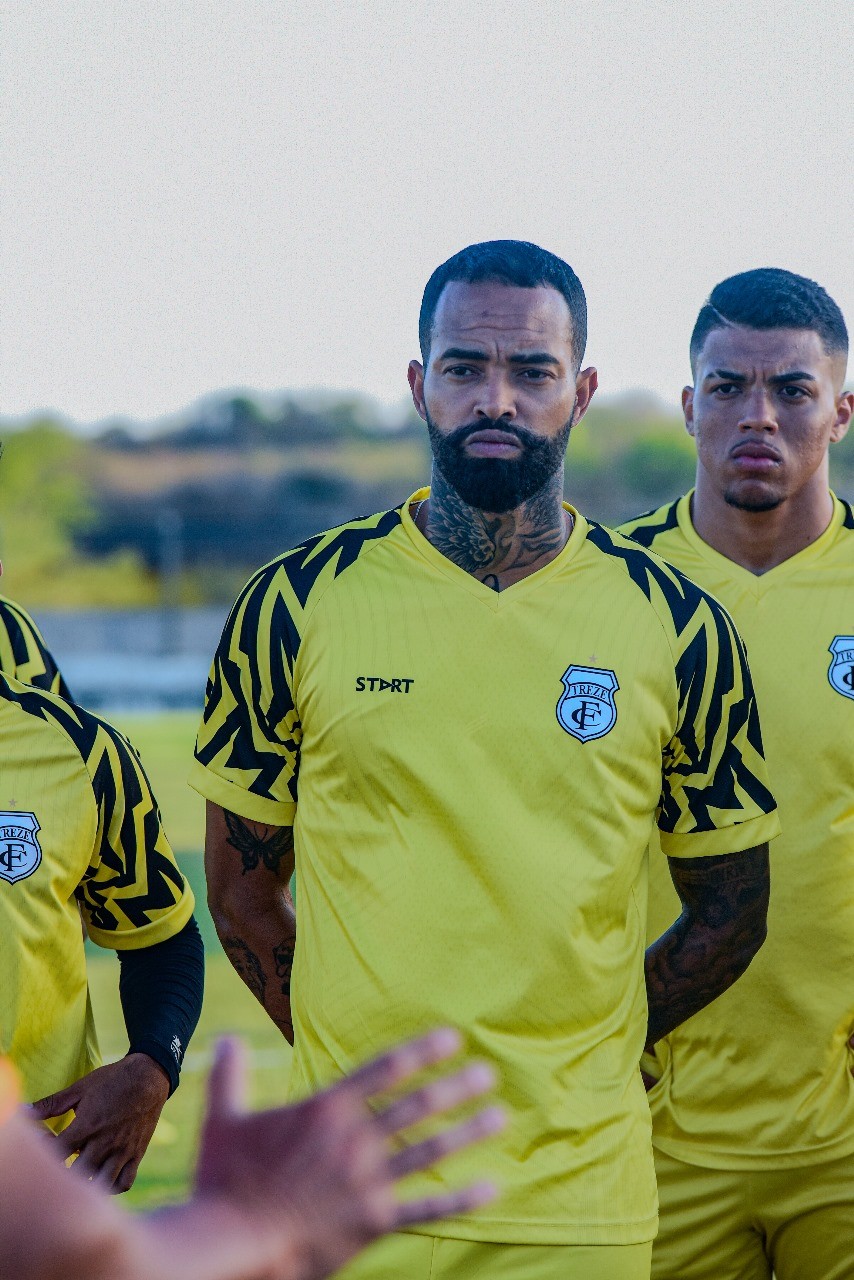 Treze avalia elenco após início irregular no Paraibano; situação de Giva é acompanhada de perto