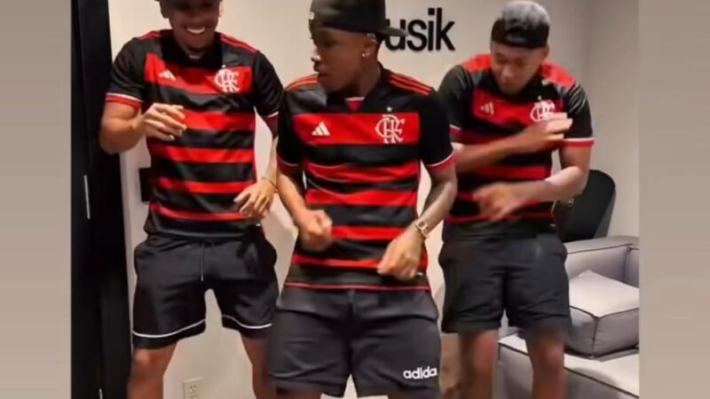 Paquetá ganha música em retorno ao Flamengo, e Buchecha se anima: “Voltou para rabiscar”. Veja vídeo