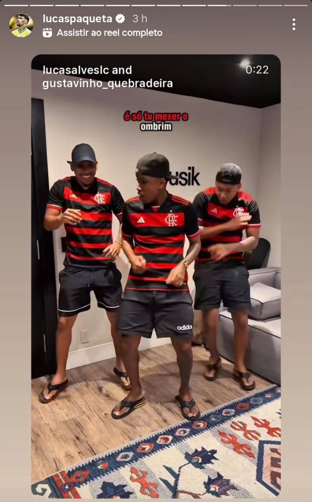 Paquetá ganha música em retorno ao Flamengo, e Buchecha se anima: “Voltou para rabiscar”. Veja vídeo