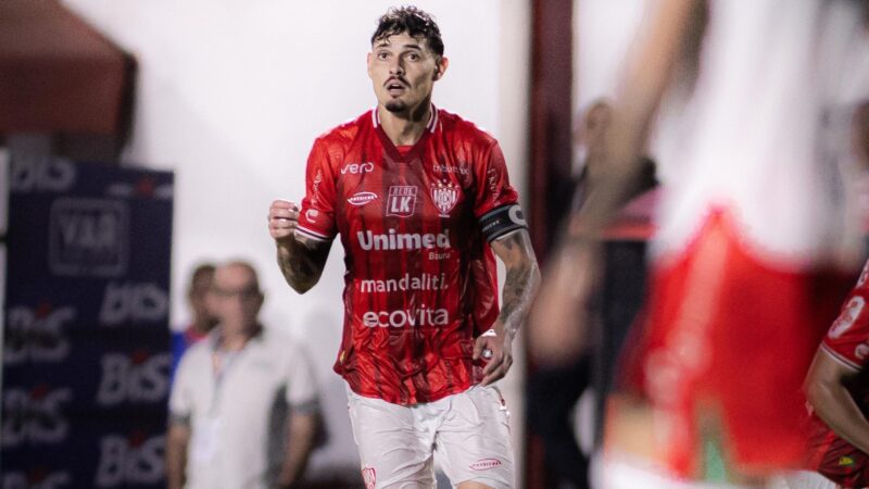 Zagueiro do Noroeste projeta duelo com Neymar e alerta: “Precisamos ter bastante cuidado”