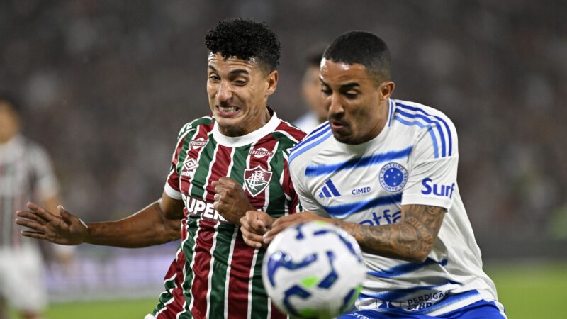 Fluminense anuncia o empréstimo de Fuentes para o Fortaleza