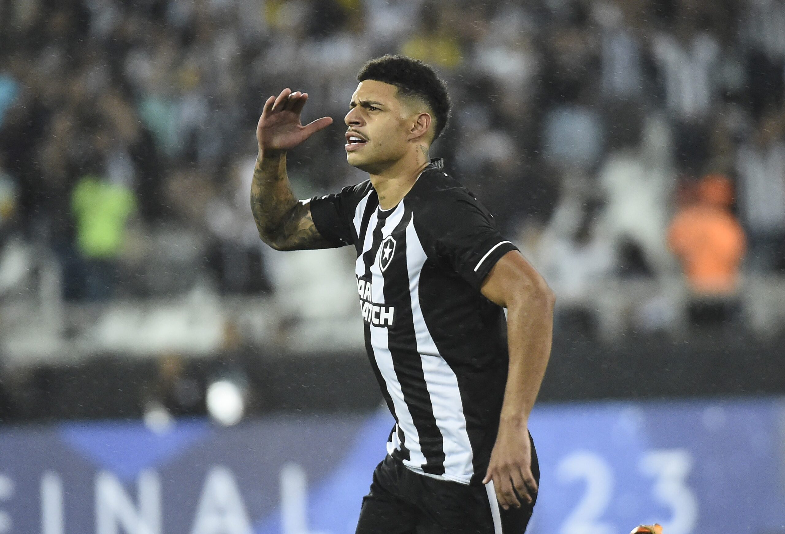 Luis Henrique relembra passagem pelo Botafogo e revela detalhes de quase ida ao Flamengo em 2022
