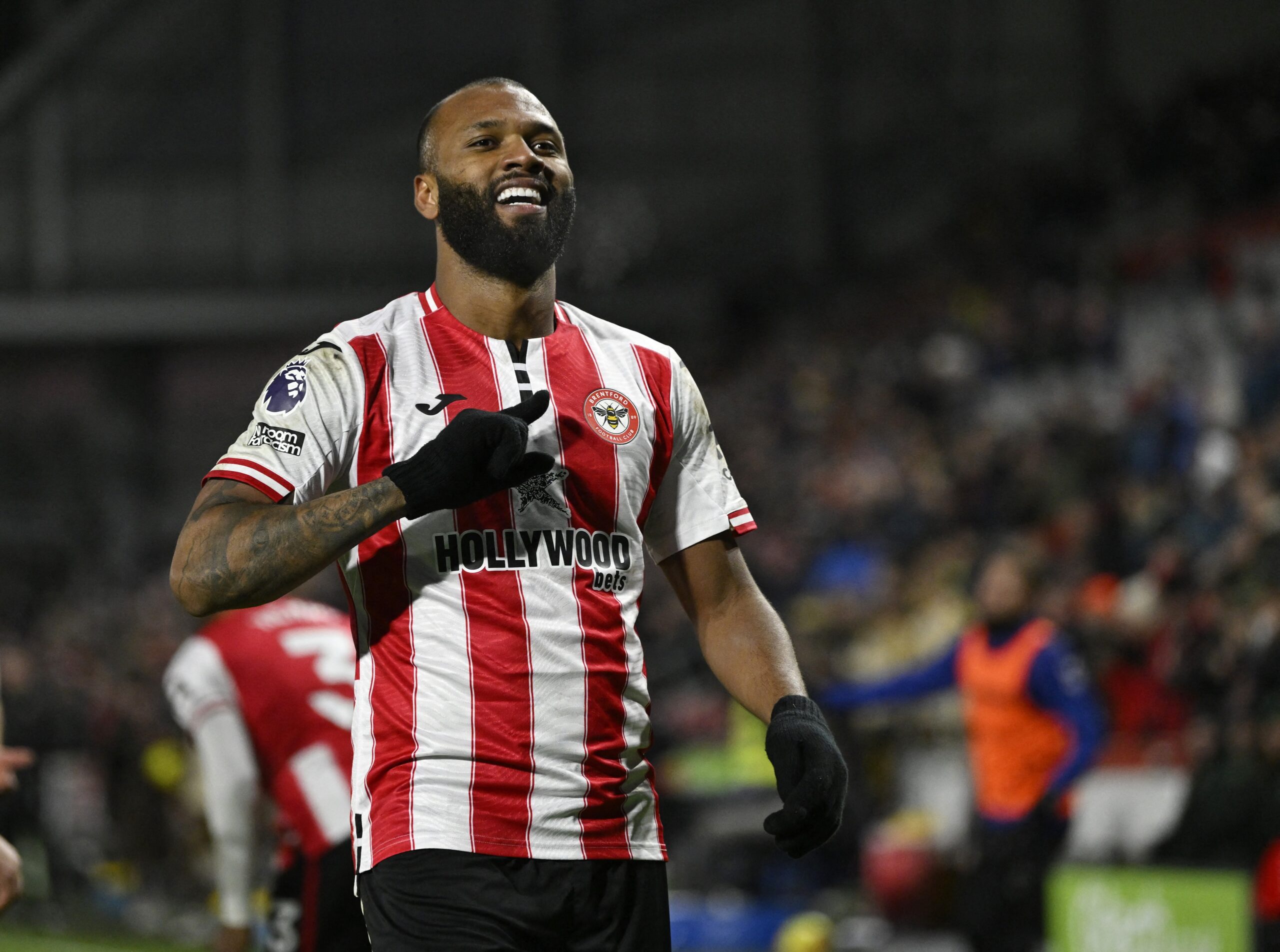 Vice-artilheiro do Inglês, Igor Thiago renova contrato com o Brentford até junho de 2031