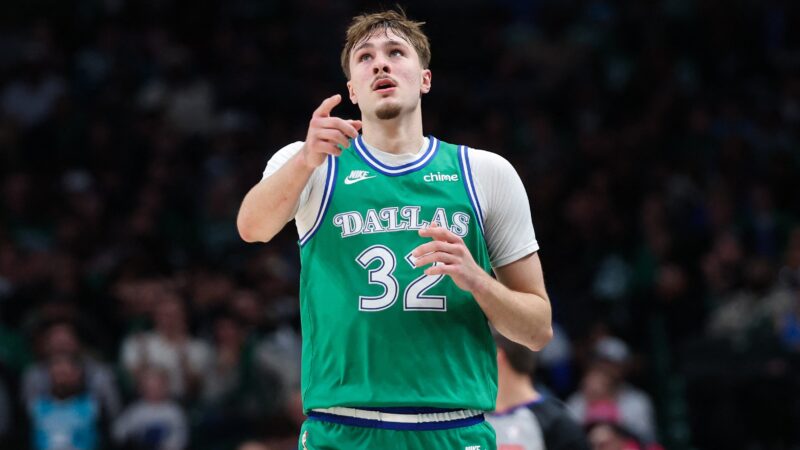 Em alta na NBA, calouro dos Mavericks sofre lesão no pé e está fora dos próximos jogos