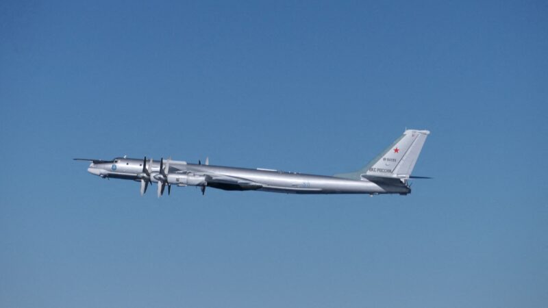 Aviões militares russos são detectados no Alasca