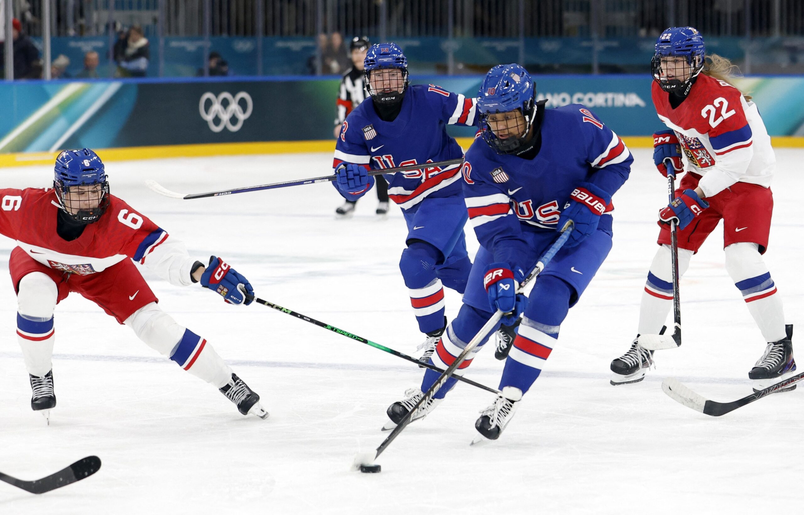 EUA têm 1ª jogadora hóquei negra da história do país em Olimpíadas: “Representatividade importa”