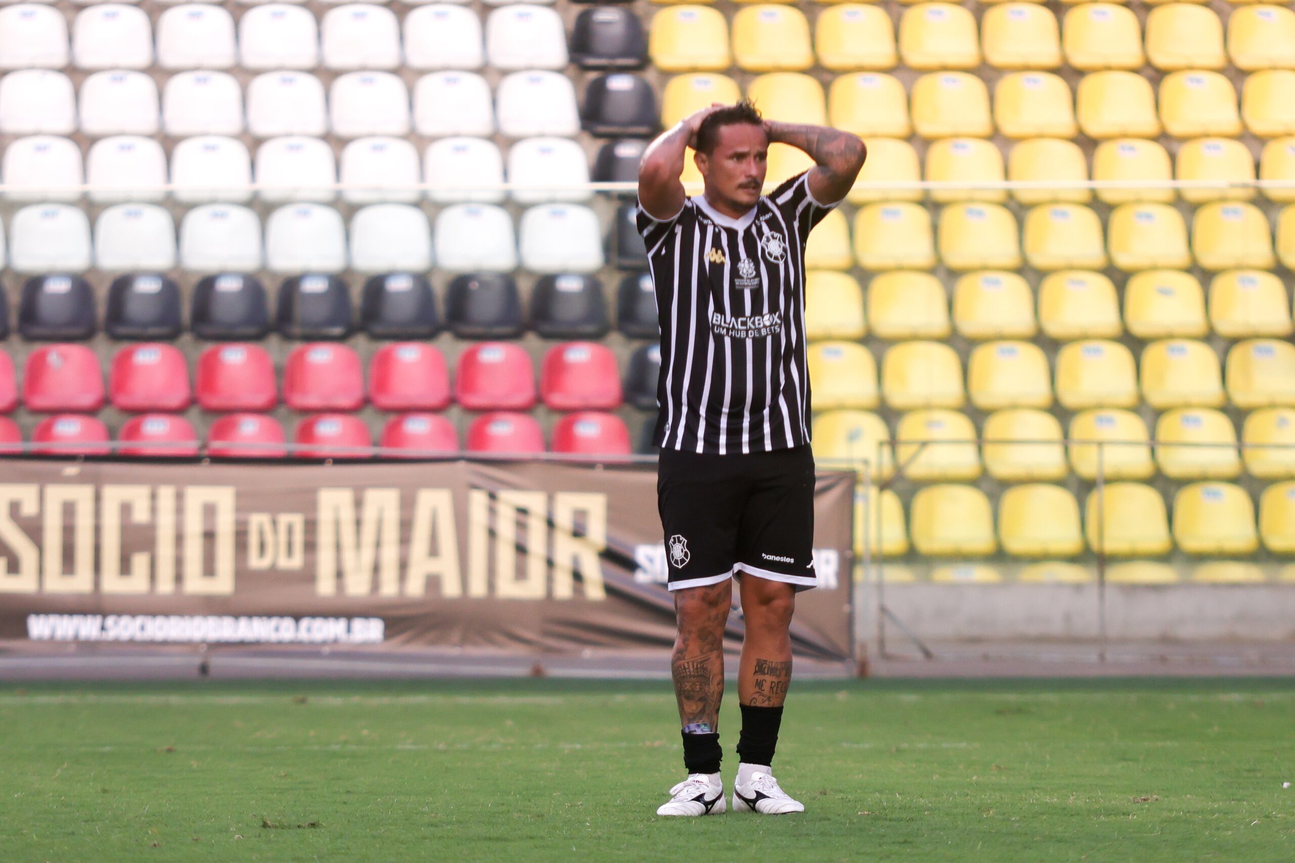 Edu faz melhor jogo com a camisa do Rio Branco-ES, mas vive jejum de gols