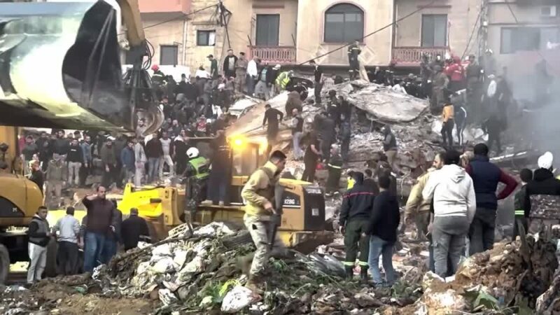 Desabamento de prédio residencial no Líbano deixa 6 mortos