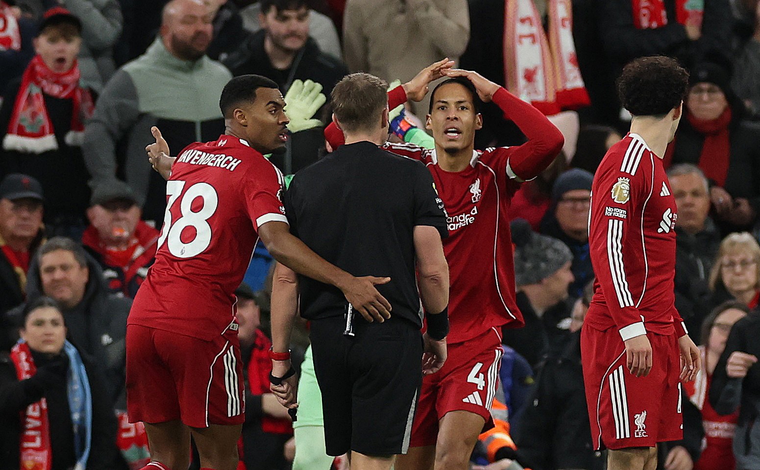 Sunderland x Liverpool na Premier League: onde assistir ao vivo e horário