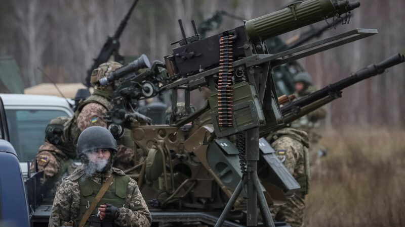 Sem EUA, ajuda militar à Ucrânia em 2025 foi a menor desde início da guerra, diz instituto europeu