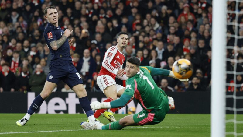 Gabriel Martinelli celebra bom momento do Arsenal: “Feliz por essa fase que estamos vivendo”