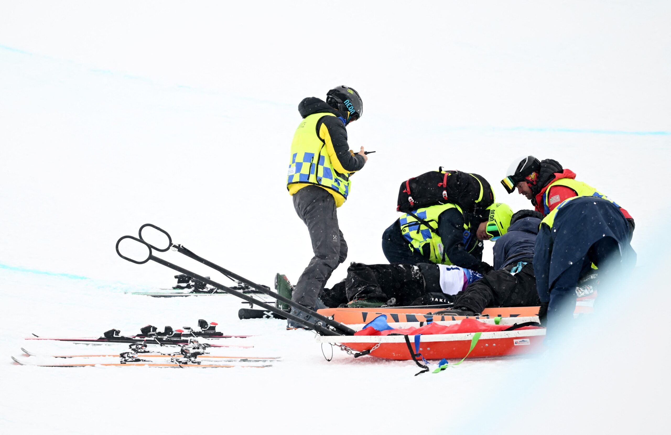 Astro neozelandês sofre queda grave no esqui estilo livre e fica desacordado; veja