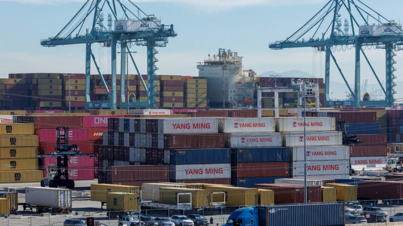 Alfândega dos EUA suspenderá cobrança de tarifas barradas pela Suprema Corte a partir de terça-feira