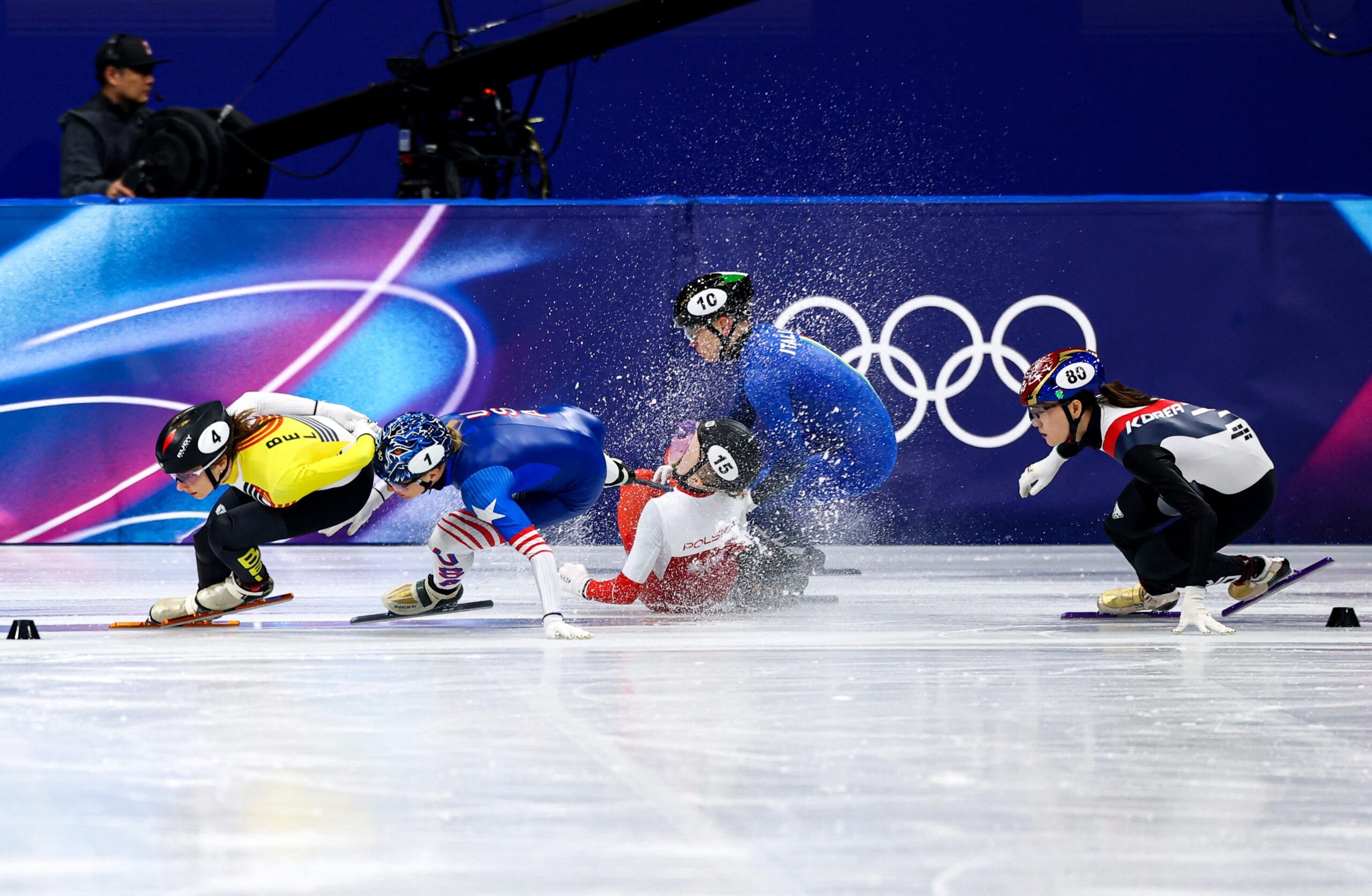 Polonesa é atingida por lâmina no rosto e sofre grave acidente nas Olimpíadas de Inverno
