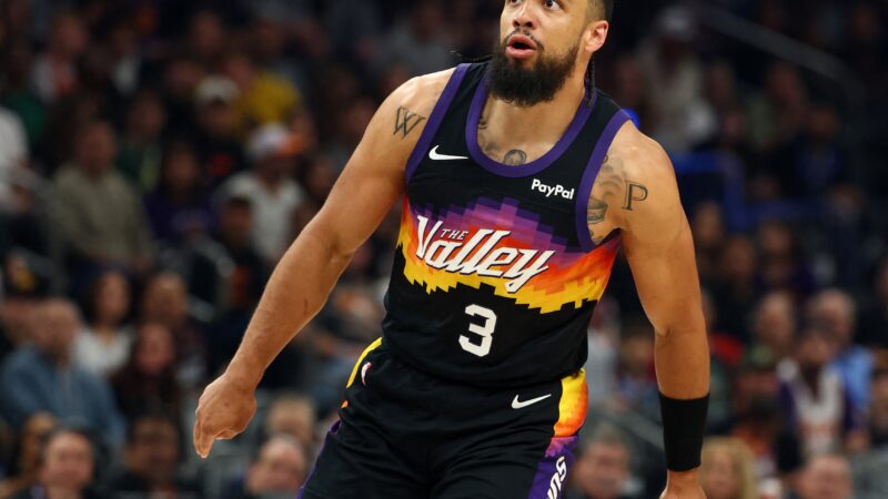 Dillon Brooks sofre fratura na mão e desfalca os Suns na NBA