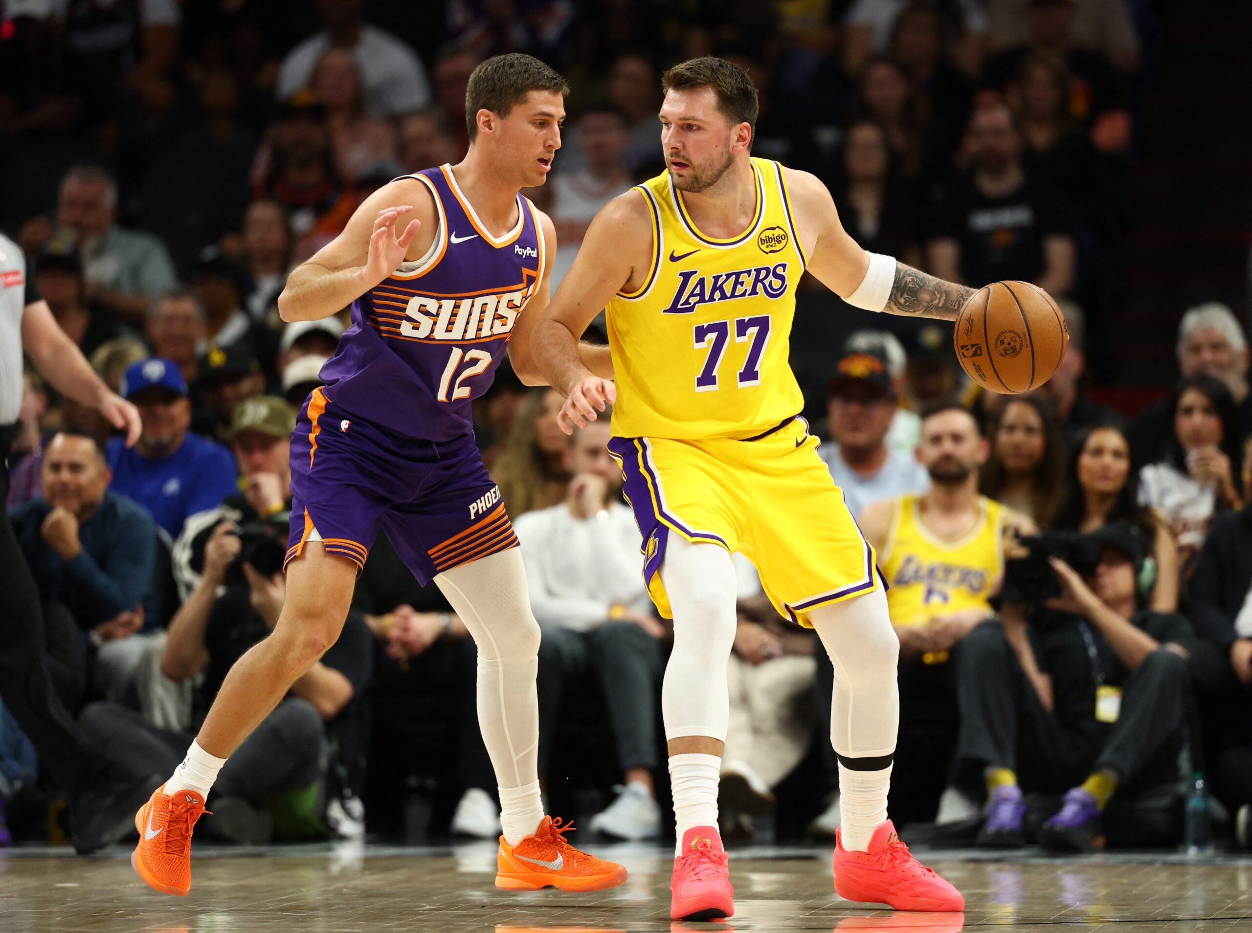 NBA: Doncic anota 41 pontos, mas Suns vencem Lakers com cesta no último segundo