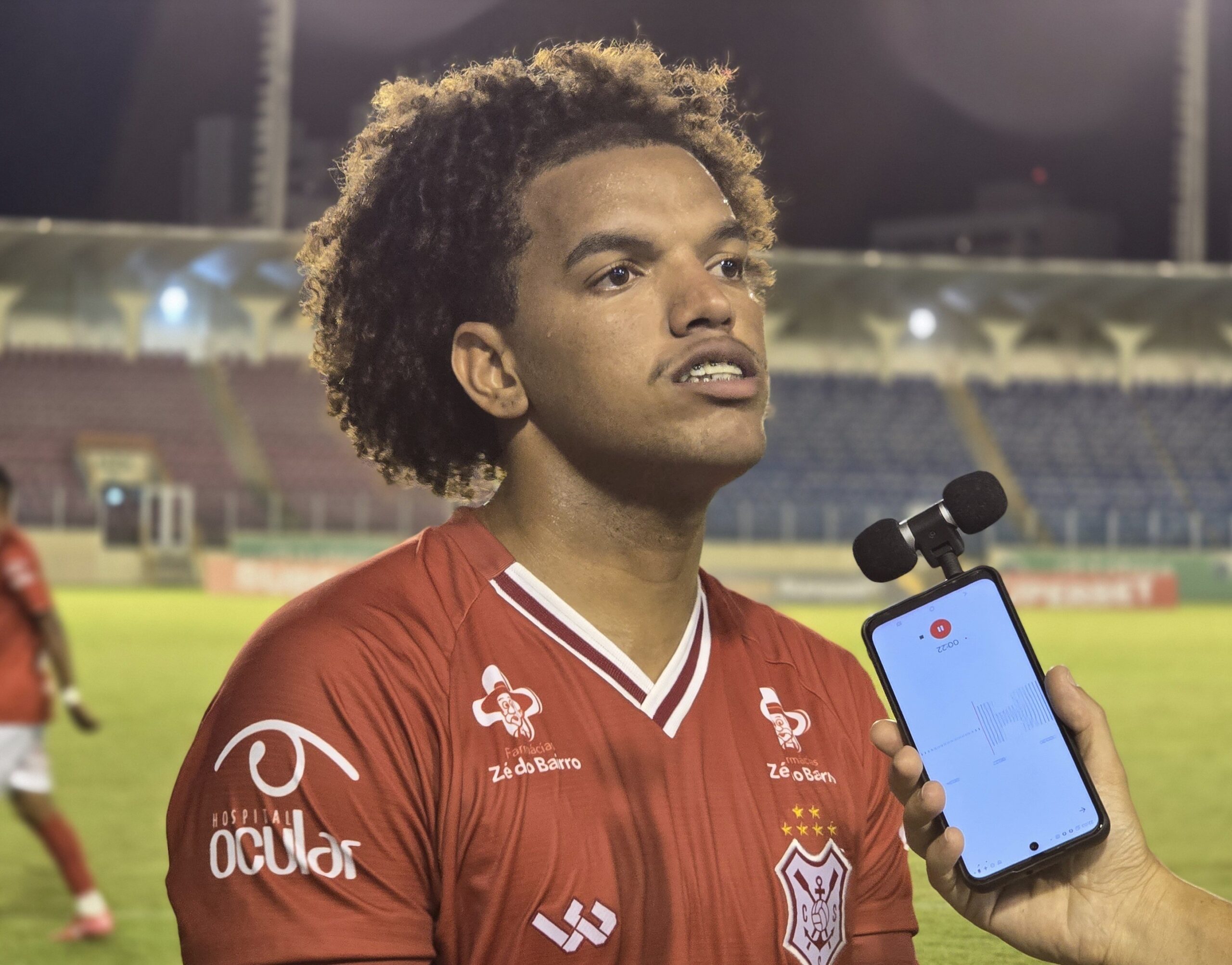 Thierry comemora primeiro gol pelo Sergipe em vitória sobre Atlético Gloriense