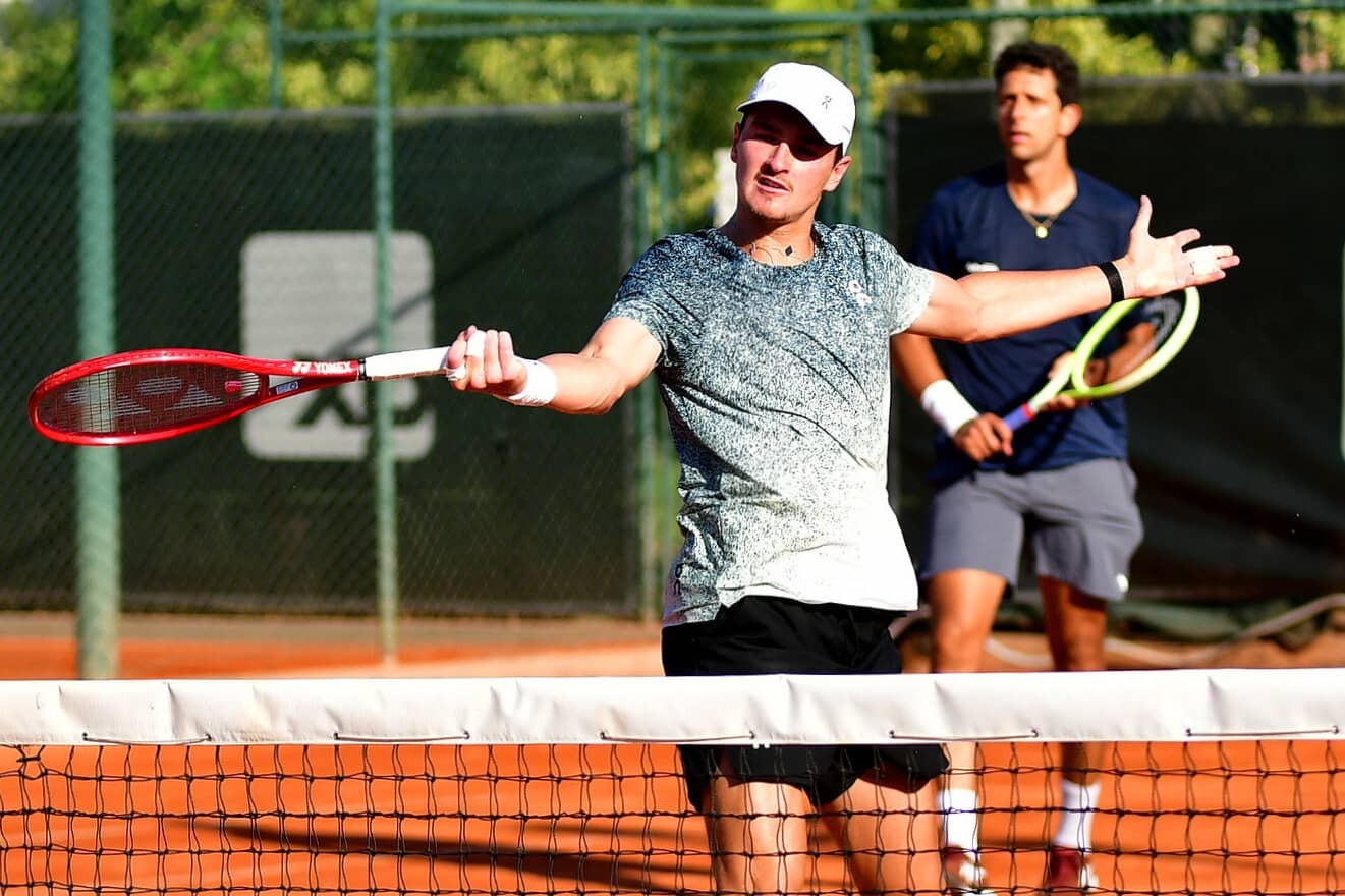 Rio Open 2026: siga João Fonseca/Marcelo Melo x Román Burruchaga/Andrea Pellegrino