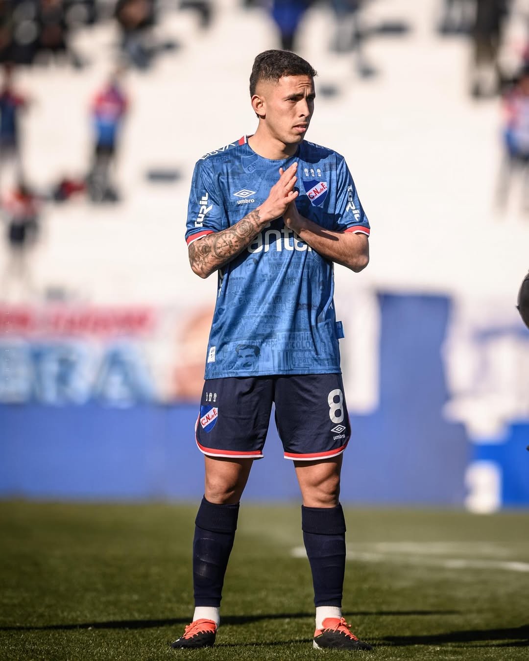 Fifa retira Santos da lista de transfer ban, e clube pode registrar volante uruguaio