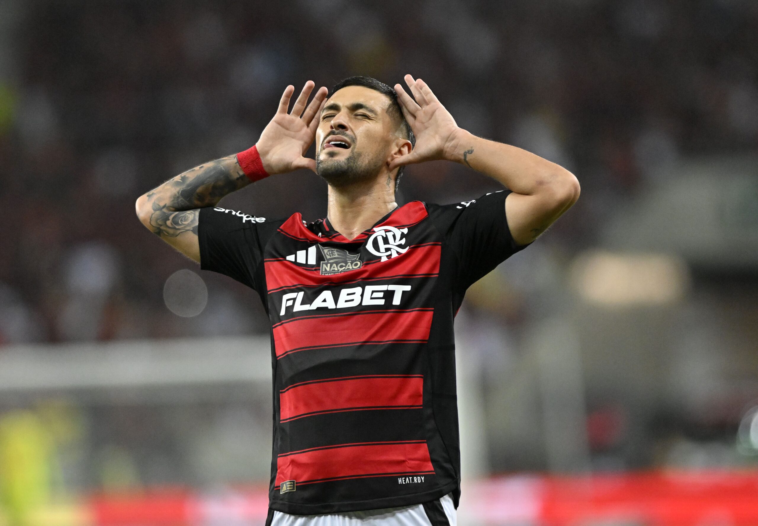 Arrascaeta revela protesto contra diretoria do Flamengo em 2025: “Estavam sendo injustos comigo”