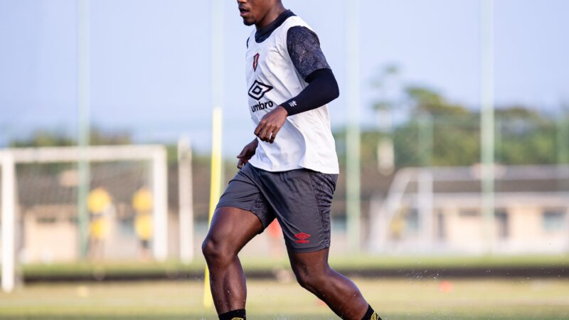 Sport estuda renovação de contrato com volante Fábio Matheus