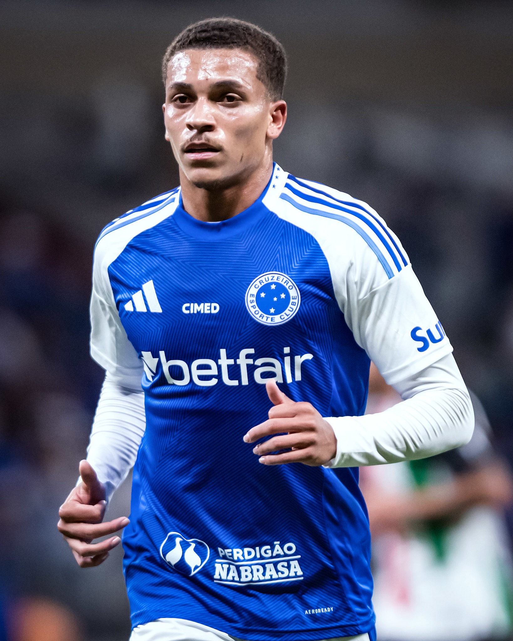 Cruzeiro acerta empréstimo de Rodriguinho ao Fortaleza