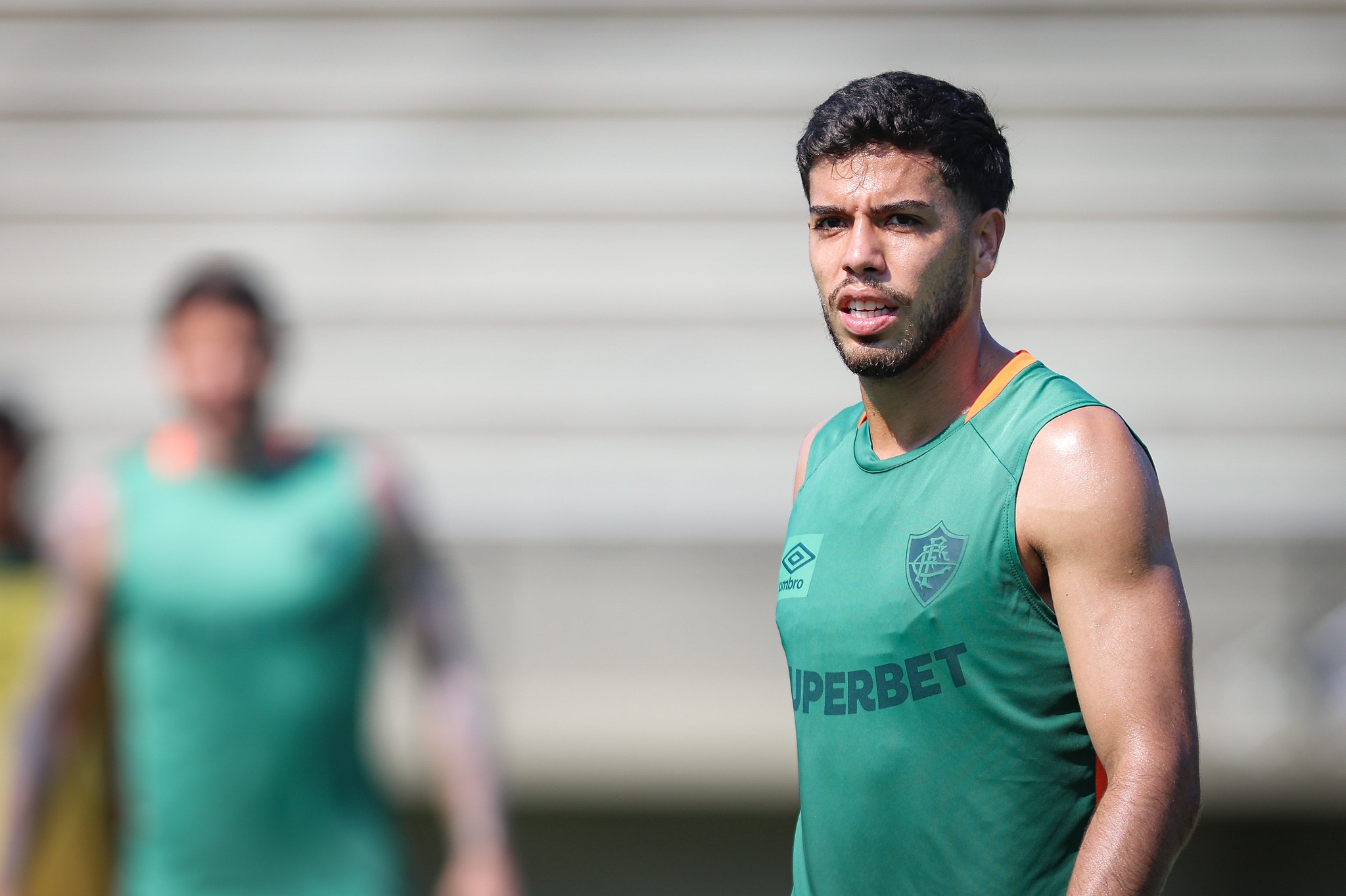 Nonato tem lesão na coxa confirmada e pode desfalcar o Fluminense por até três semanas