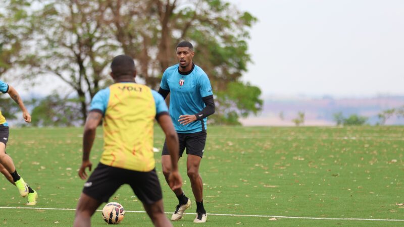 Botafogo-SP e Vilar negociam renovação de contrato; saiba detalhes