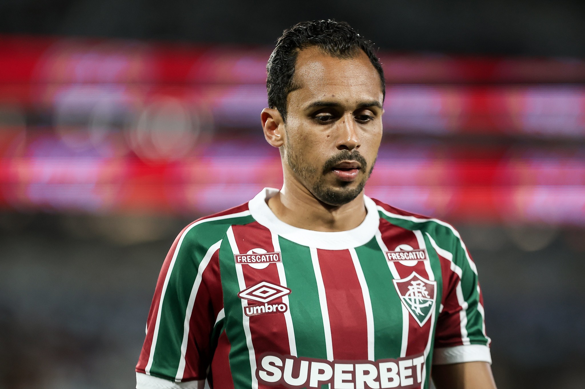 América-MEX negocia o empréstimo do meia Lima, do Fluminense