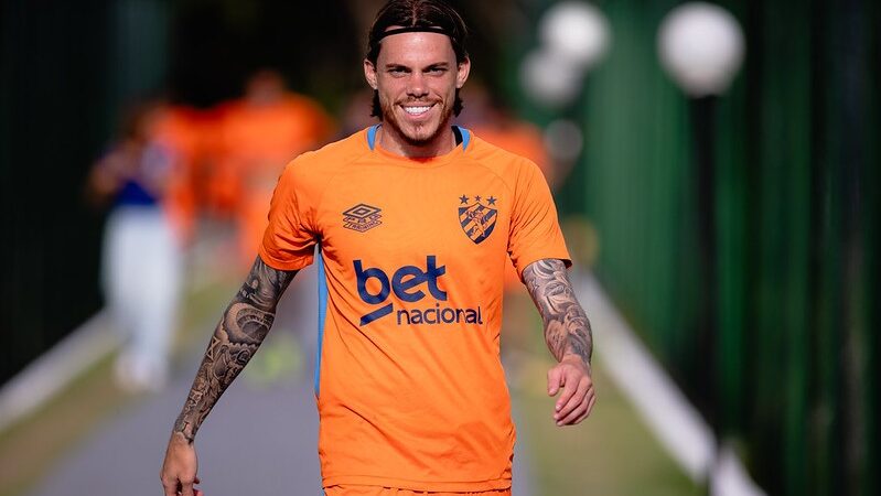 Barletta explica permanência no Sport, destaca identificação e projeta ano de sucesso