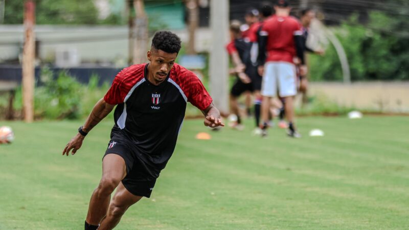 Inocêncio supera expulsão, muda de lado e ajuda Botafogo-SP em reação no Paulista