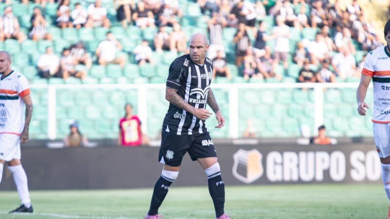 Figueirense perde atacante e tem dupla de zaga como dúvida