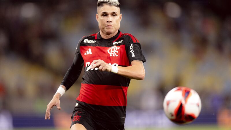 Atlético-MG tenta contratação de Luiz Araújo, mas Flamengo não quer vender