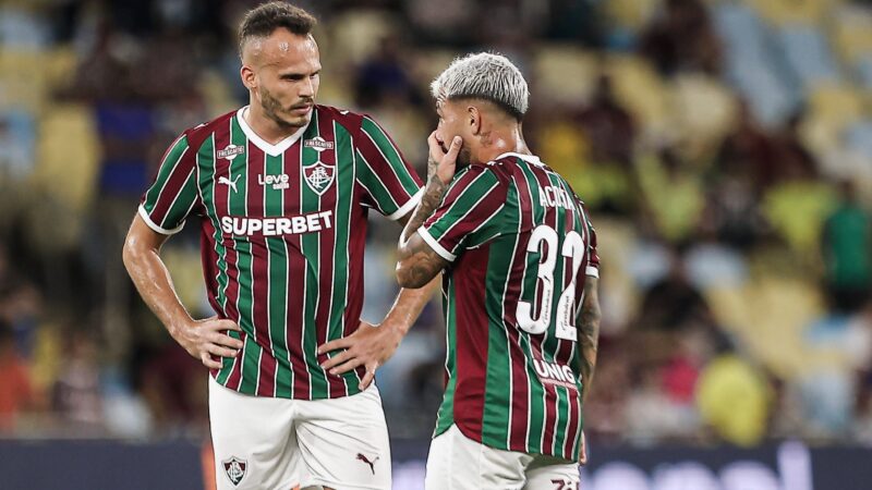 Renê elogia “rivalidade boa” com Arana no Fluminense e deixa titularidade com Zubeldía: “Quero é ser campeão”