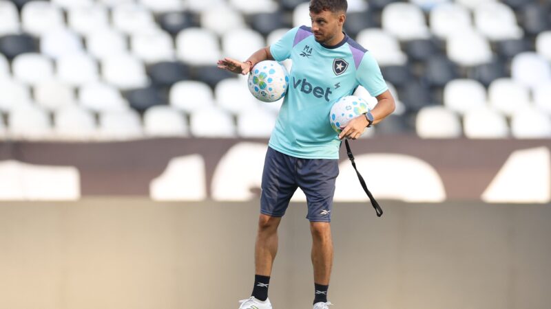 Escalação do Botafogo: para minimizar desgaste, Anselmi deve mesclar time contra o Fluminense