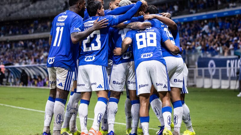 Análise: Cruzeiro vence chuva, pressão sobre Tite e clássico para acalmar ânimos