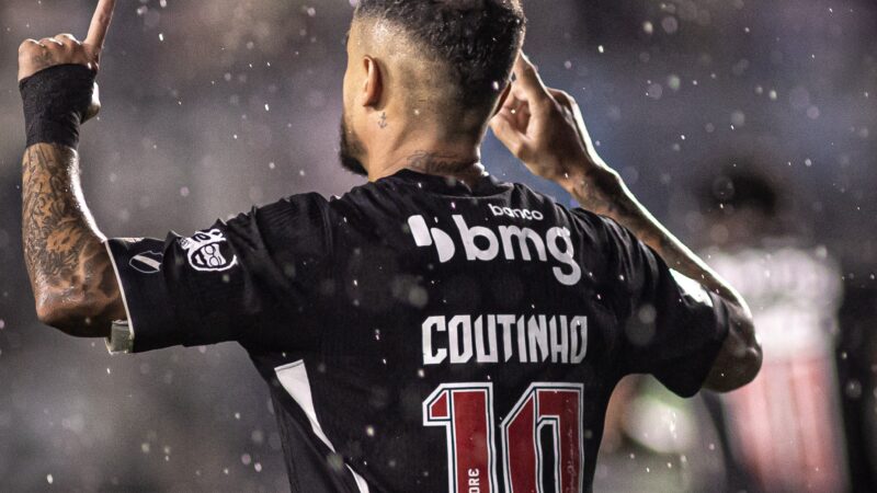 Coutinho explica saída do Vasco: “Estou muito cansado mentalmente”