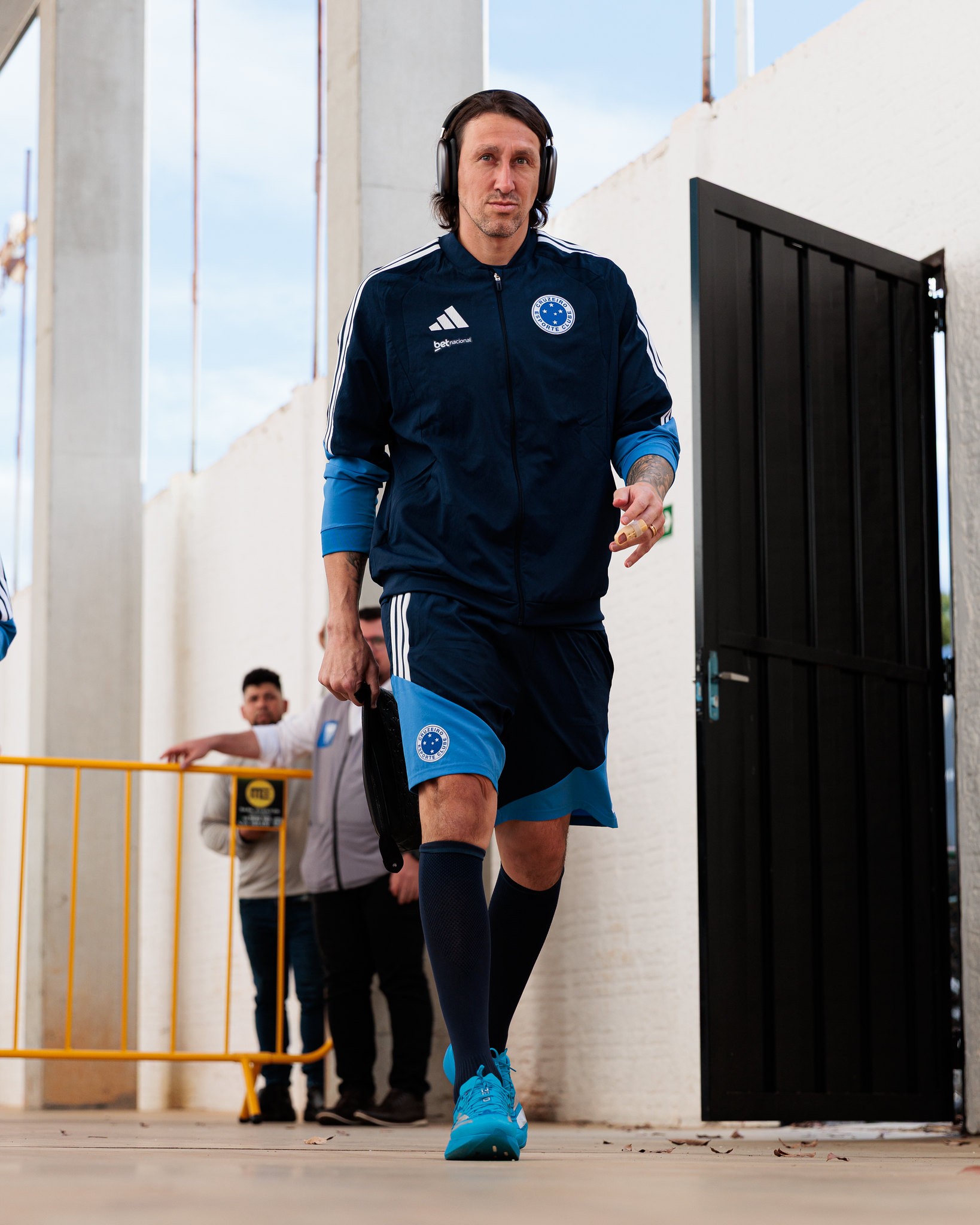 Cássio pede que torcida do Cruzeiro não proteste durante jogos: “Não é legal ser xingado”