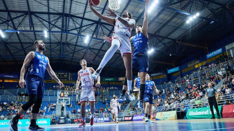 Lucas Dias festeja volta ao Franca com 19 pontos sobre Minas: “Saudável para ajudar o time”