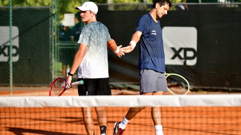 João Fonseca celebra parceria com Marcelo Melo no Rio Open: “Tenho muito para aprender”