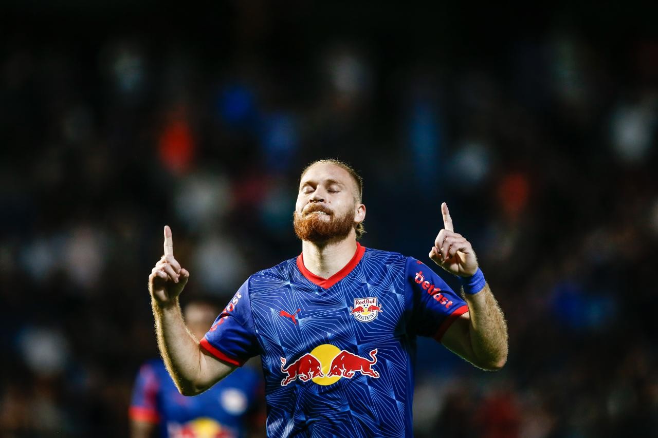 Pitta comemora primeiro gol em 2026 e projeta quartas de final contra o São Paulo