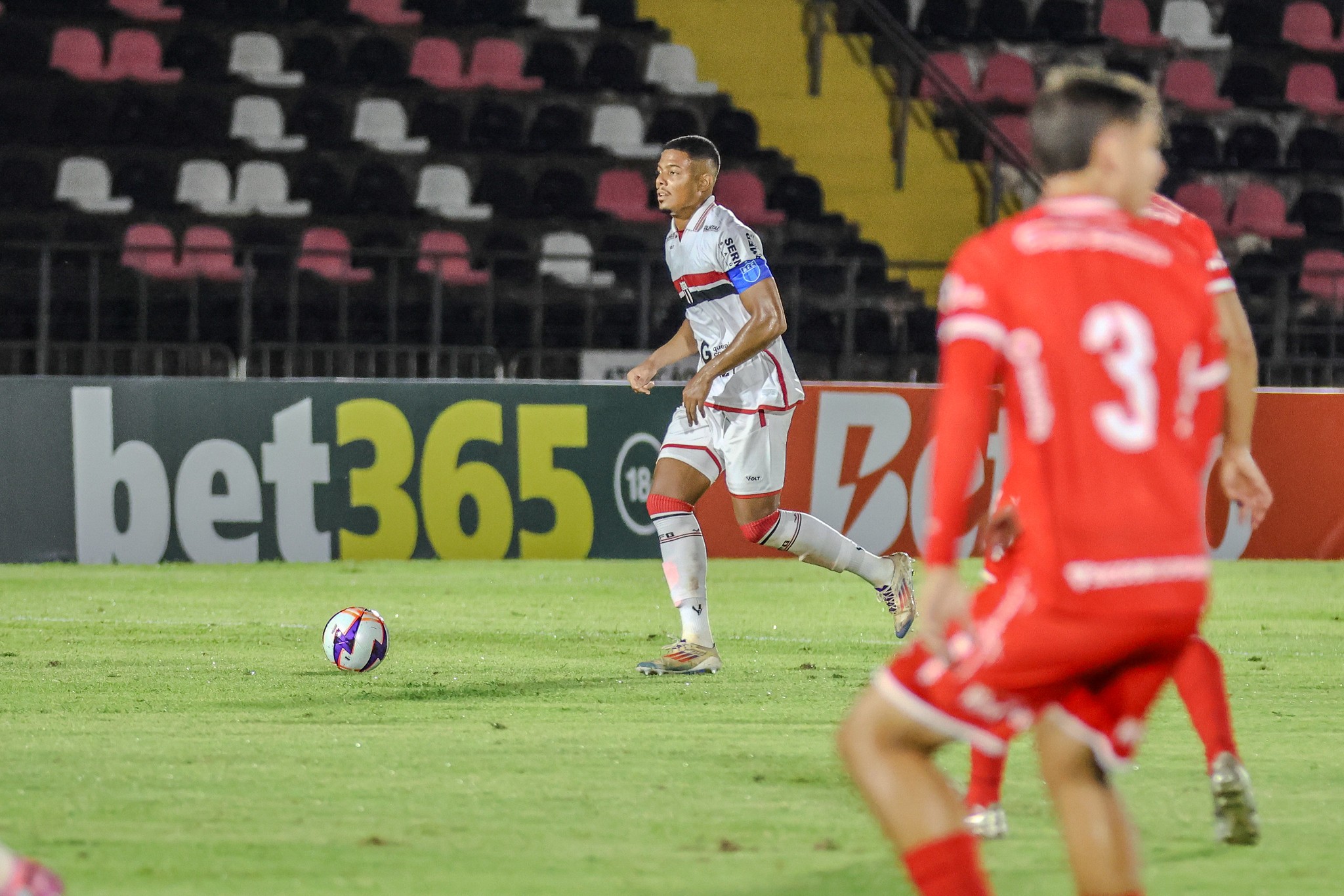 Quatro jogadores do Botafogo-SP disputaram todos os minutos do Paulistão