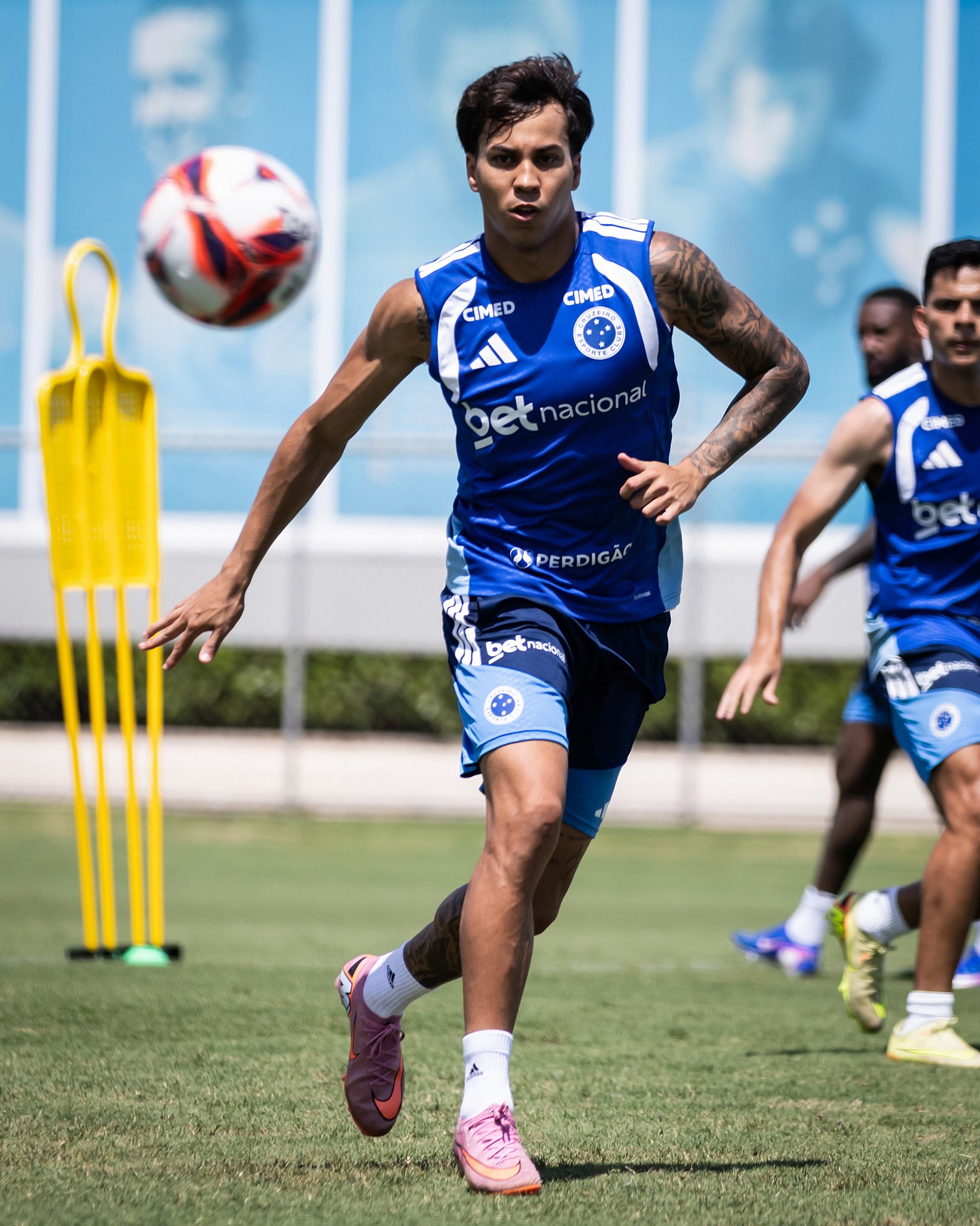 Escalação do Cruzeiro: Kaio Jorge e outros três jogadores fazem treino separado