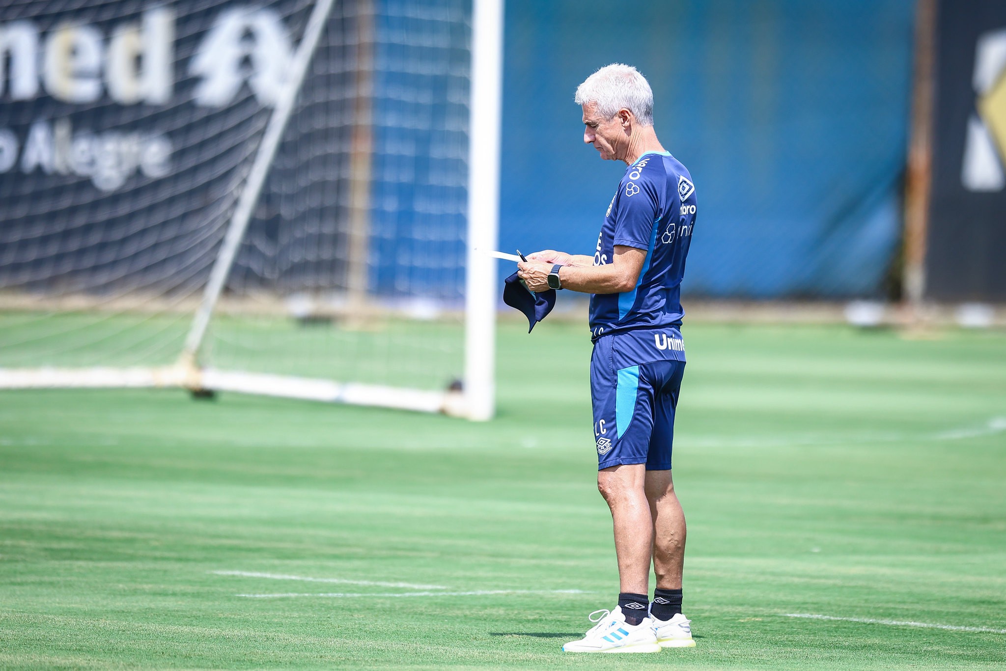 Pressionado no Grêmio? Como Luís Castro enfrenta semifinal do Gauchão com o Juventude