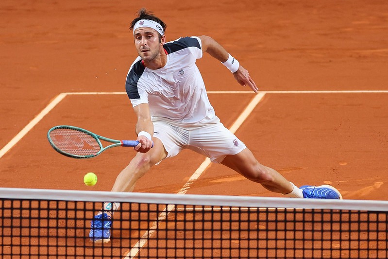 Semifinais de simples do Rio Open são adiadas para domingo por conta da chuva